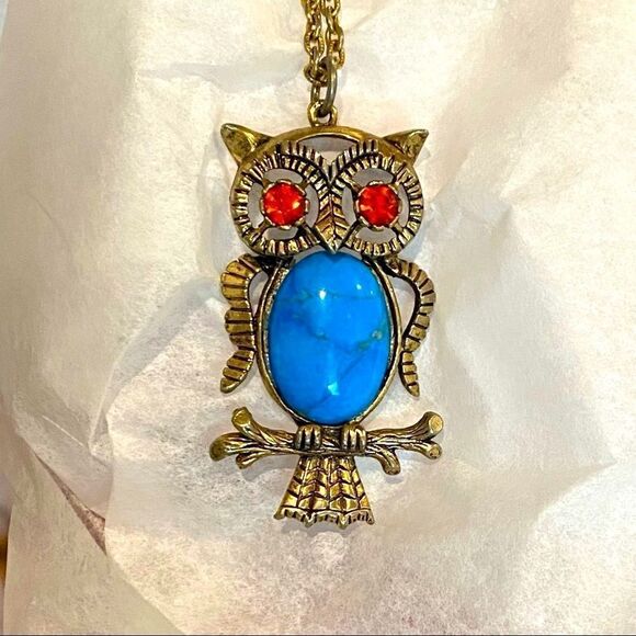 Jewelry - Vintage Turquoise Rhinestone Owl Necklace